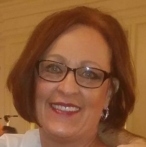 Meet your Posher, Cynthia